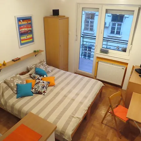 Studio 8 Novi Sad Esterno foto