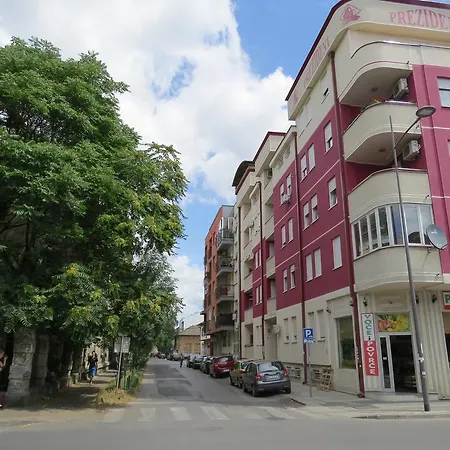 Studio 8 Novi Sad Esterno foto